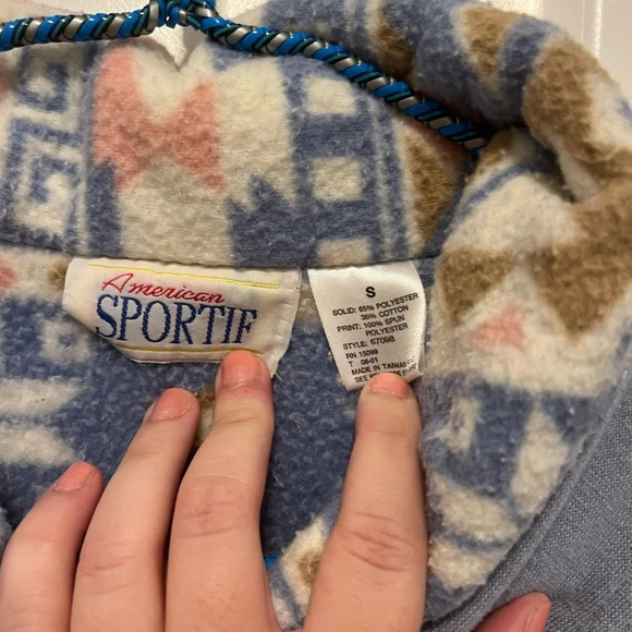 Vintage American Sportif Light Blues and Pinks Half Button Sweater - Picture 3 of 3